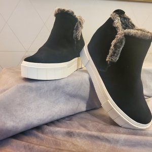 Dolce Vita Black Suede "Zanza"Fur Lined Sneakers